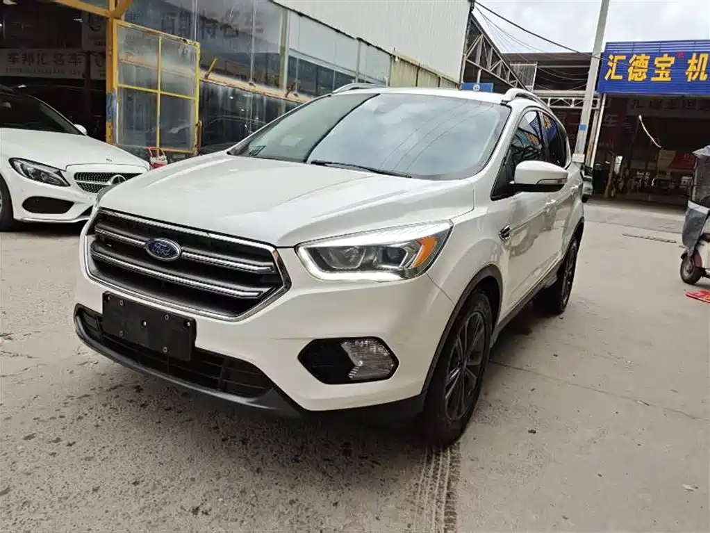 Купить Ford Kuga