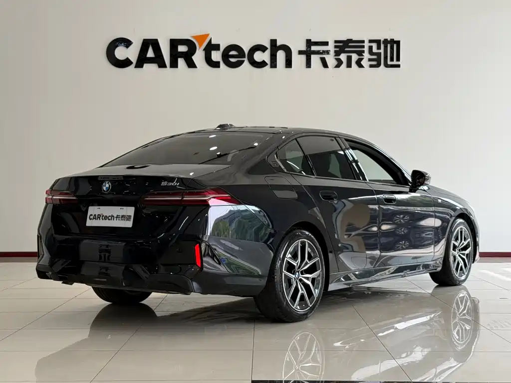 BMW 5 Series (Import) — миниатюра 15