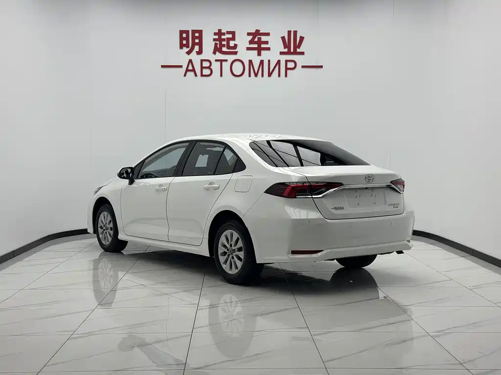 Toyota Corolla — миниатюра 7