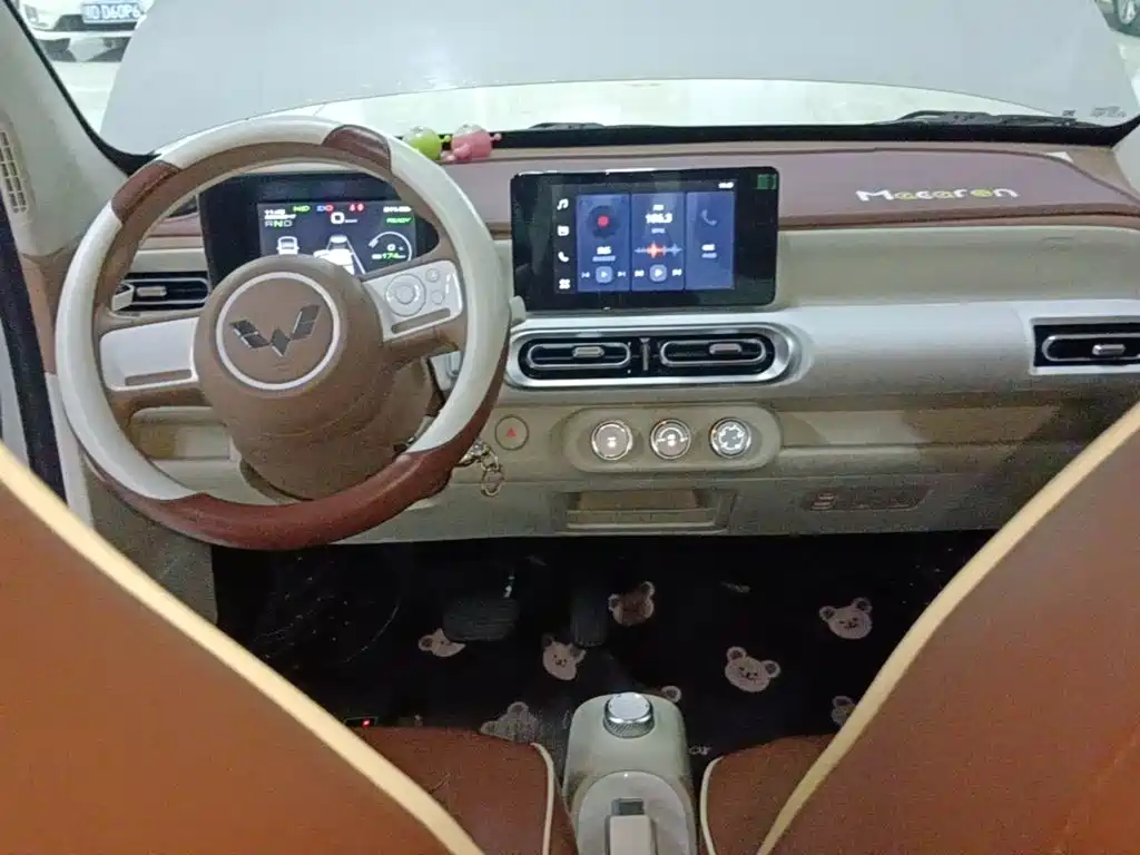 Wuling MINIEV — миниатюра 10