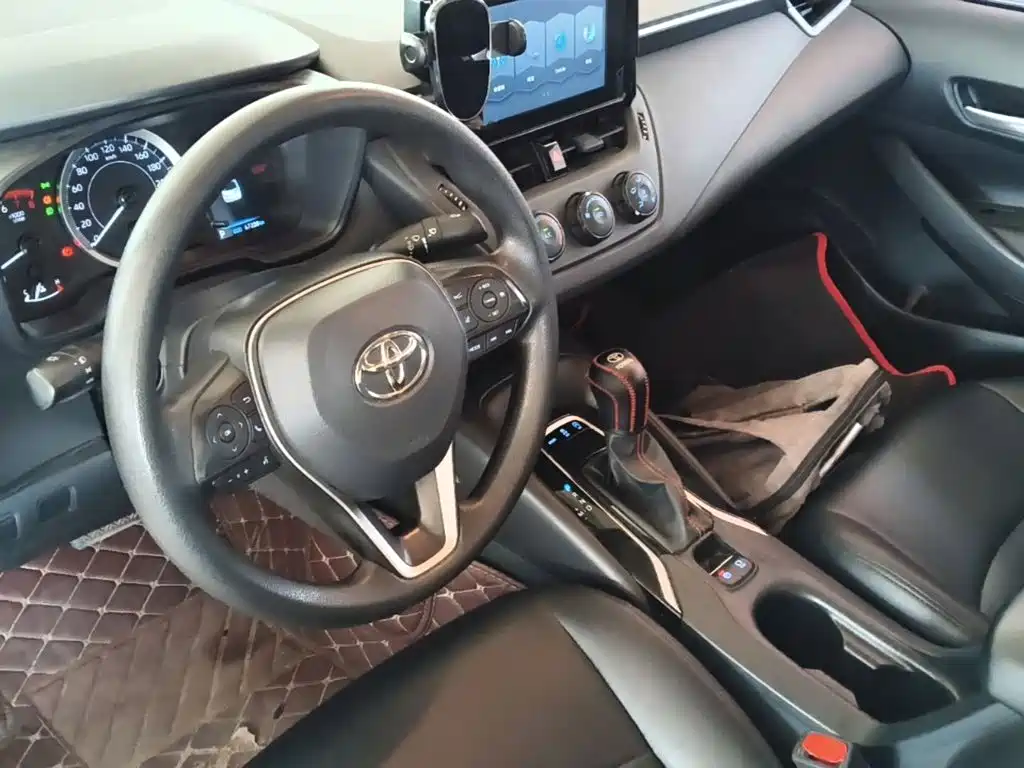 Toyota Corolla — миниатюра 10