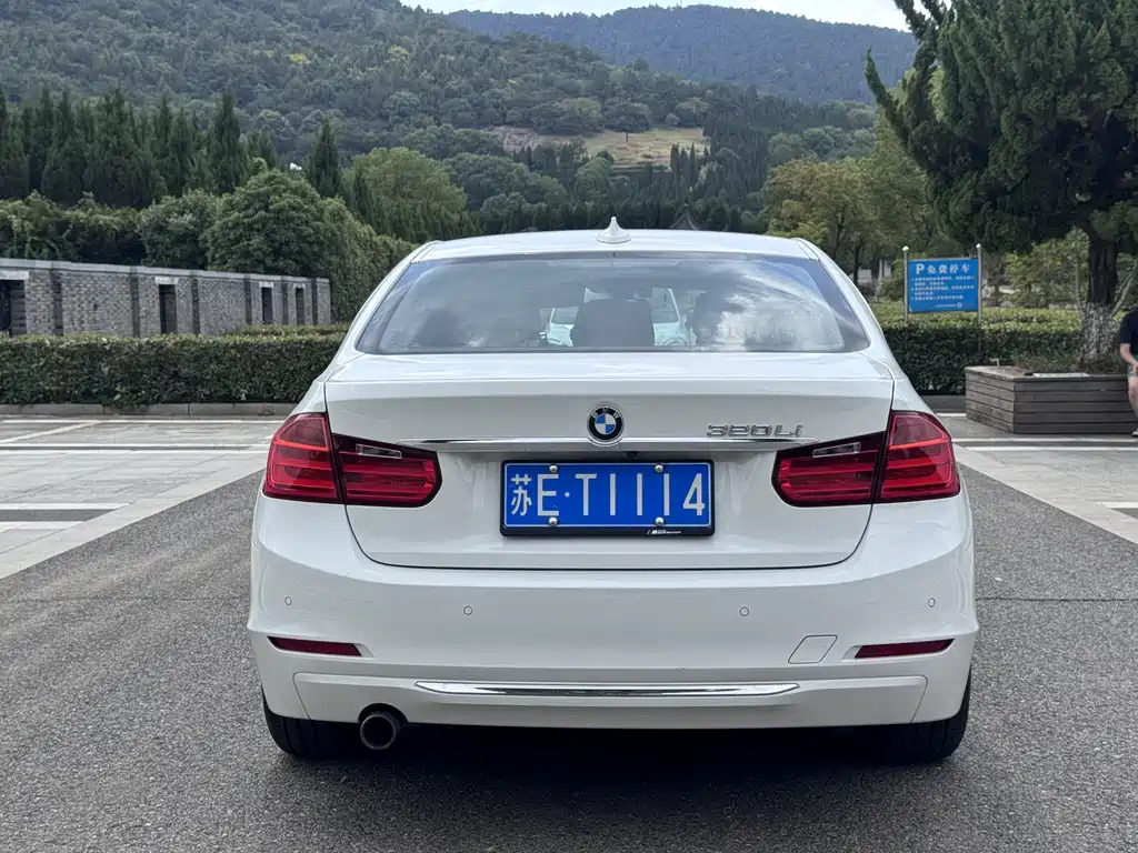 BMW 3 Series — миниатюра 7
