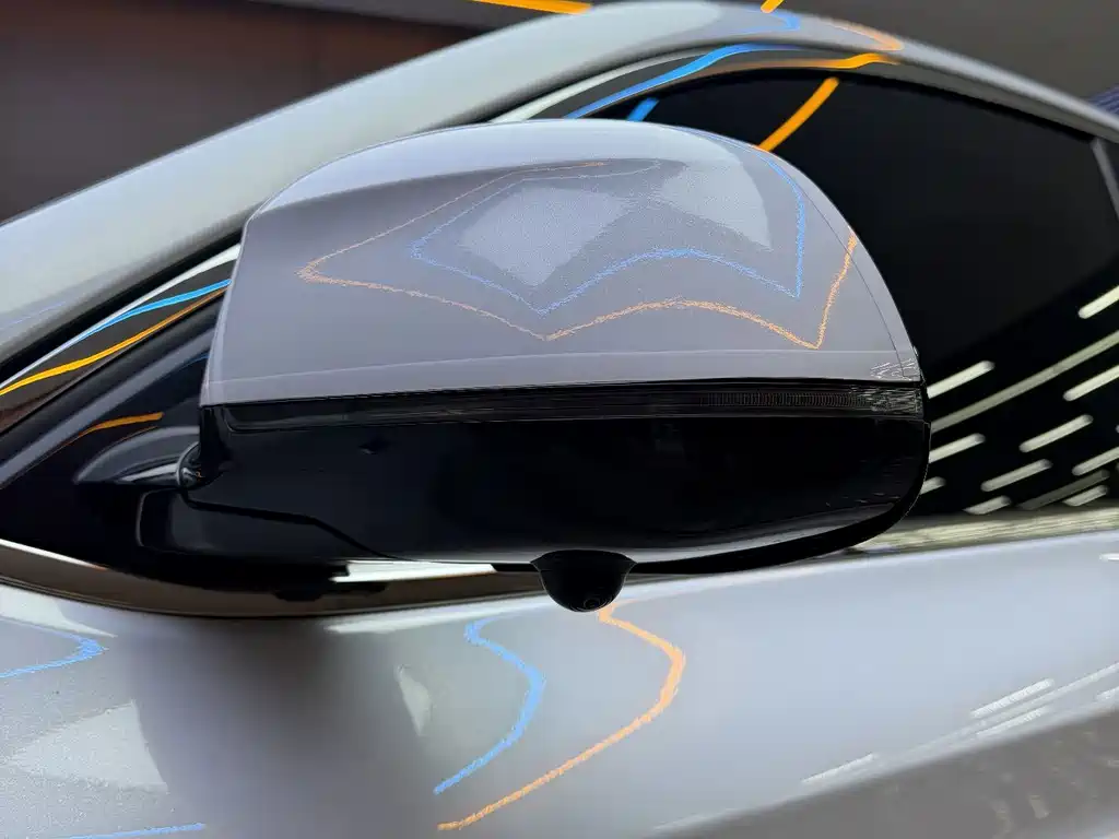 BMW X4 — миниатюра 11