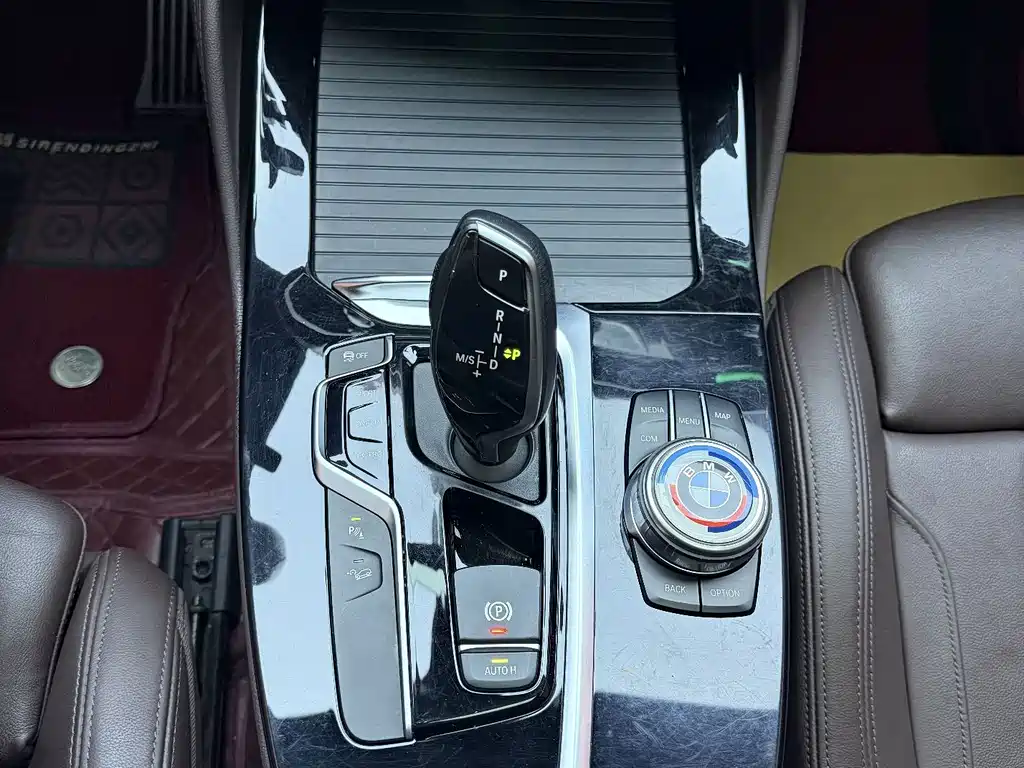 BMW X4 — миниатюра 12