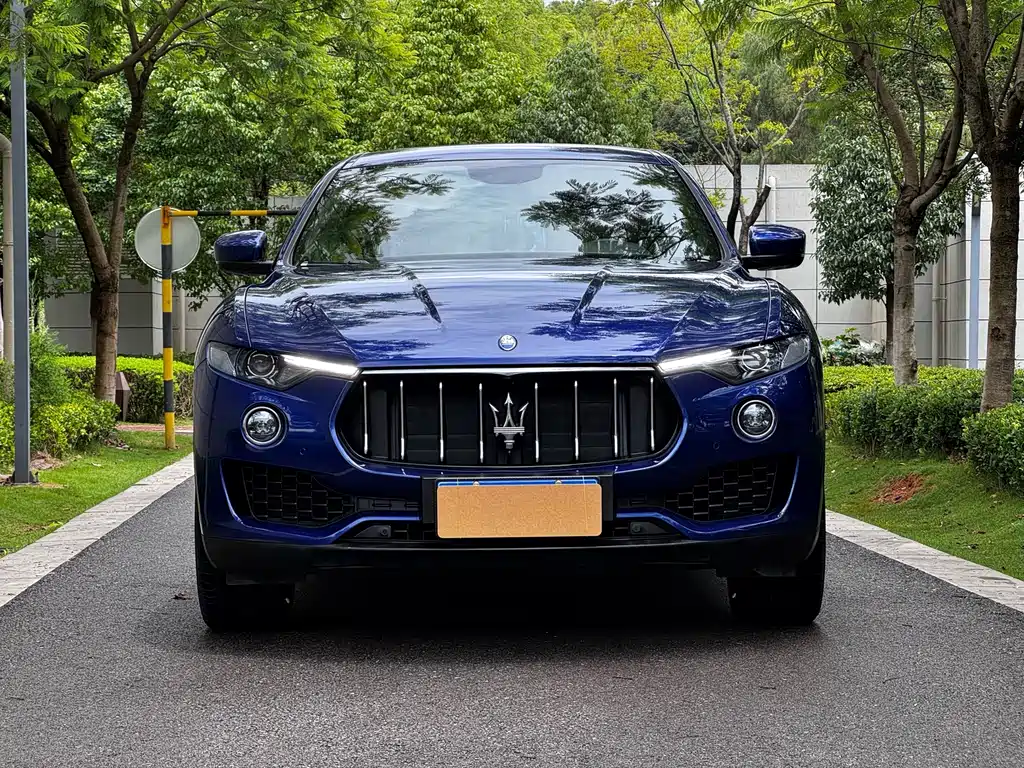 Maserati Levante 3.0T Classic Edition, фото 3