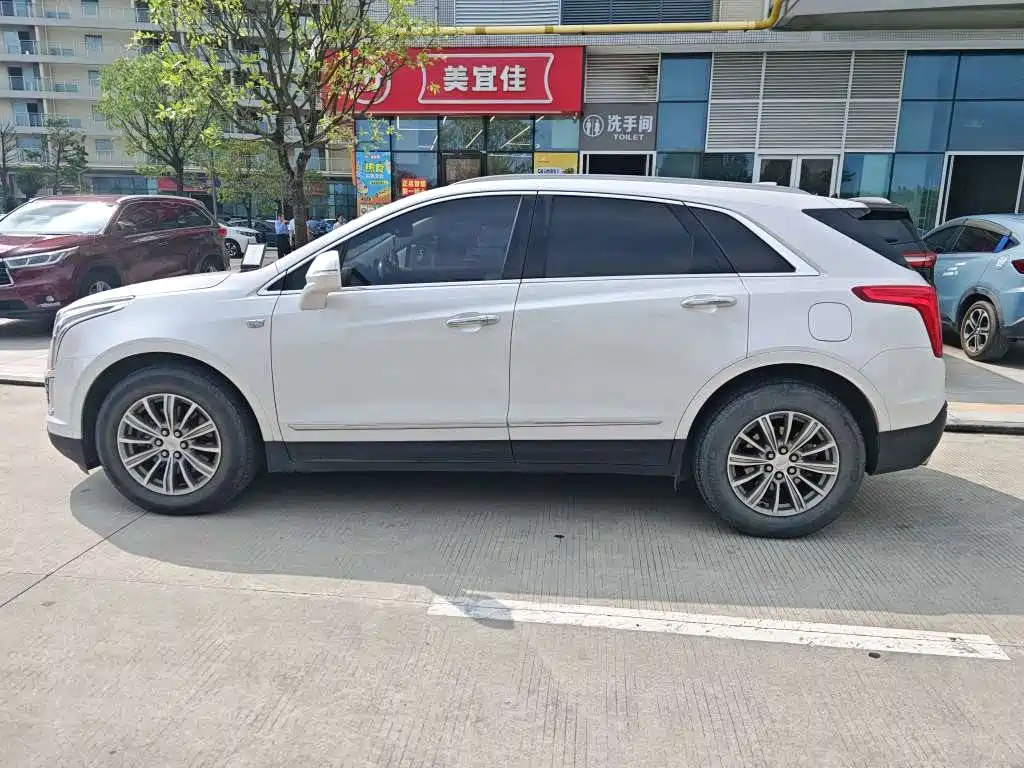 Cadillac XT5 — миниатюра 9