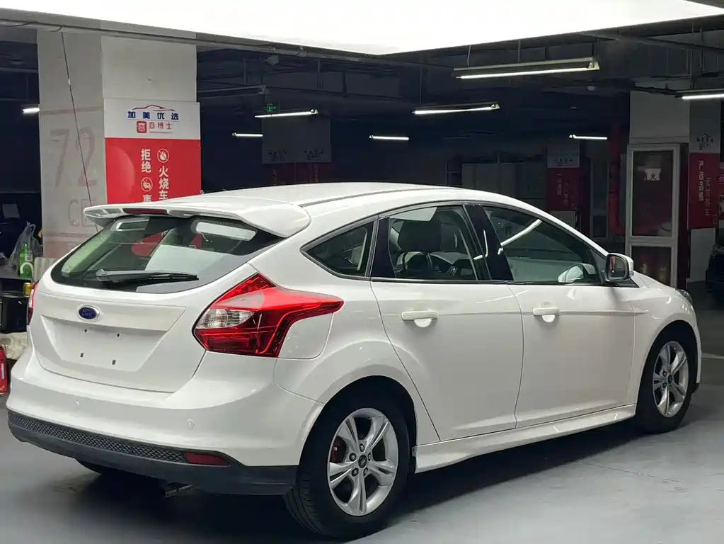 Ford Focus — миниатюра 3