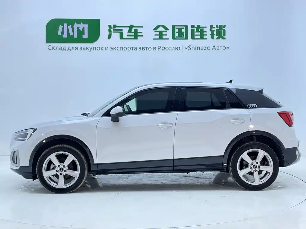 Audi Q2L 2022 35 TFSI