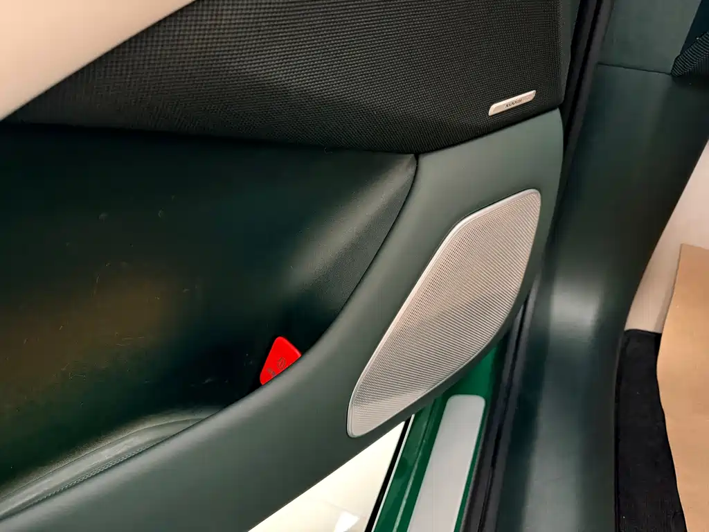 XIAOMI CAR XIAOMI YU7