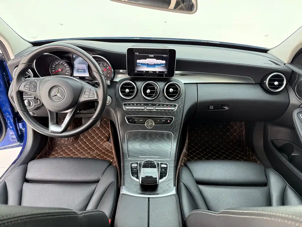 Mercedes-Benz C-Class - фото 9