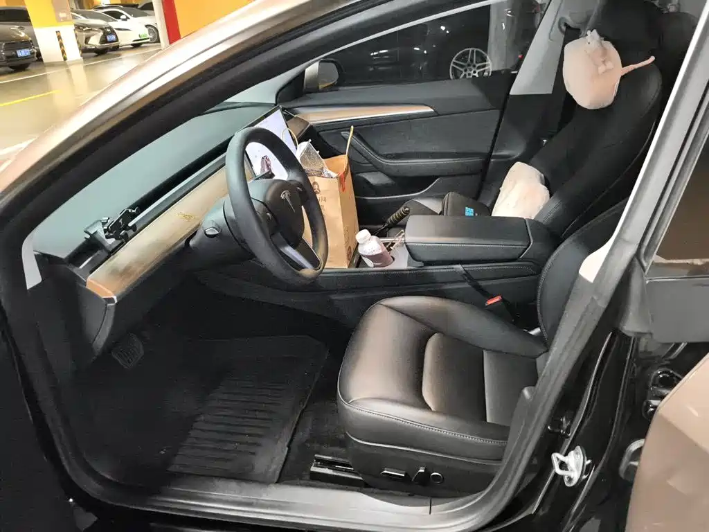 Tesla Model 3 — фотографии объявления, Фото 13