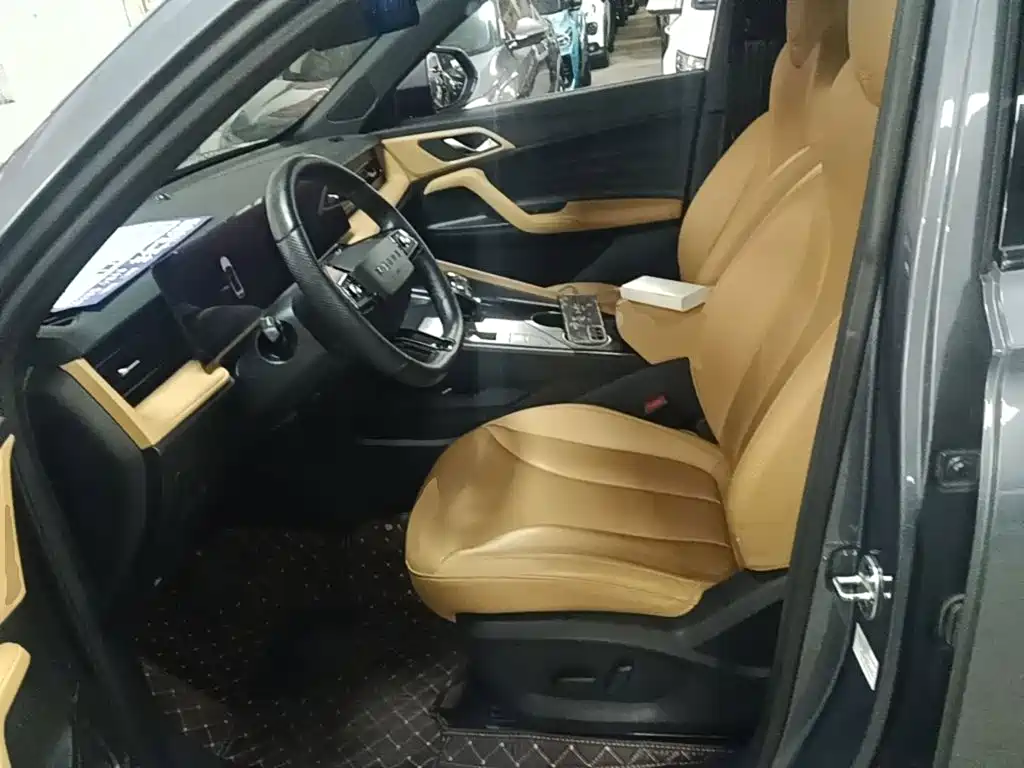 Roewe RX5 — миниатюра 15