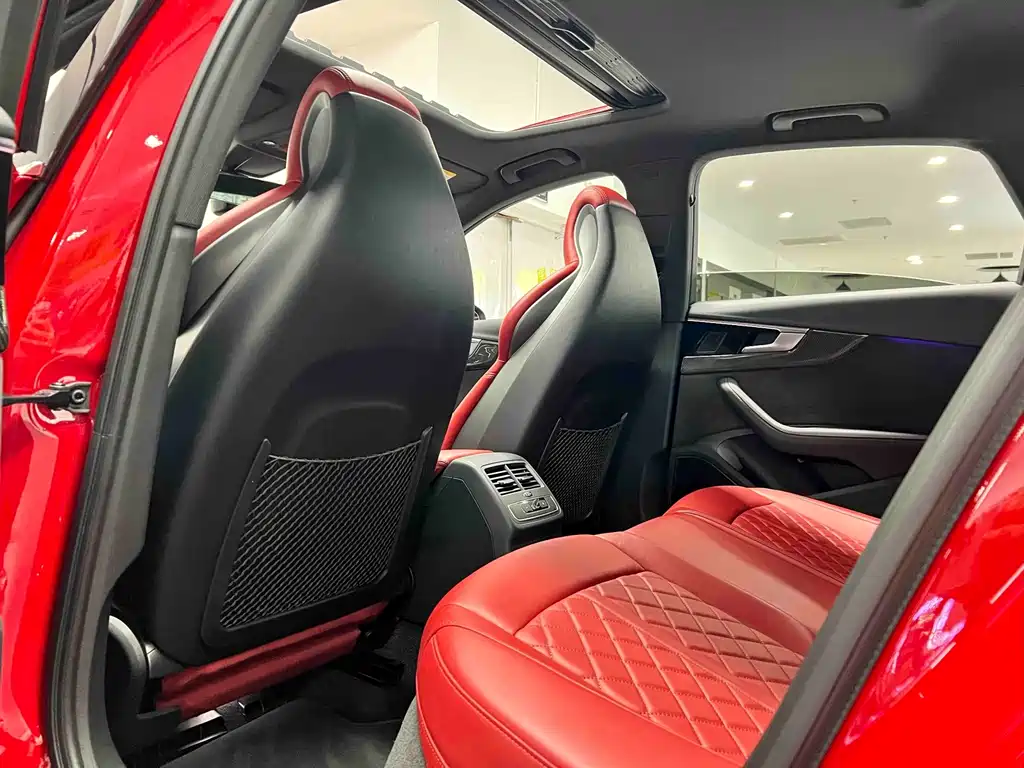 Audi S4 — миниатюра 17