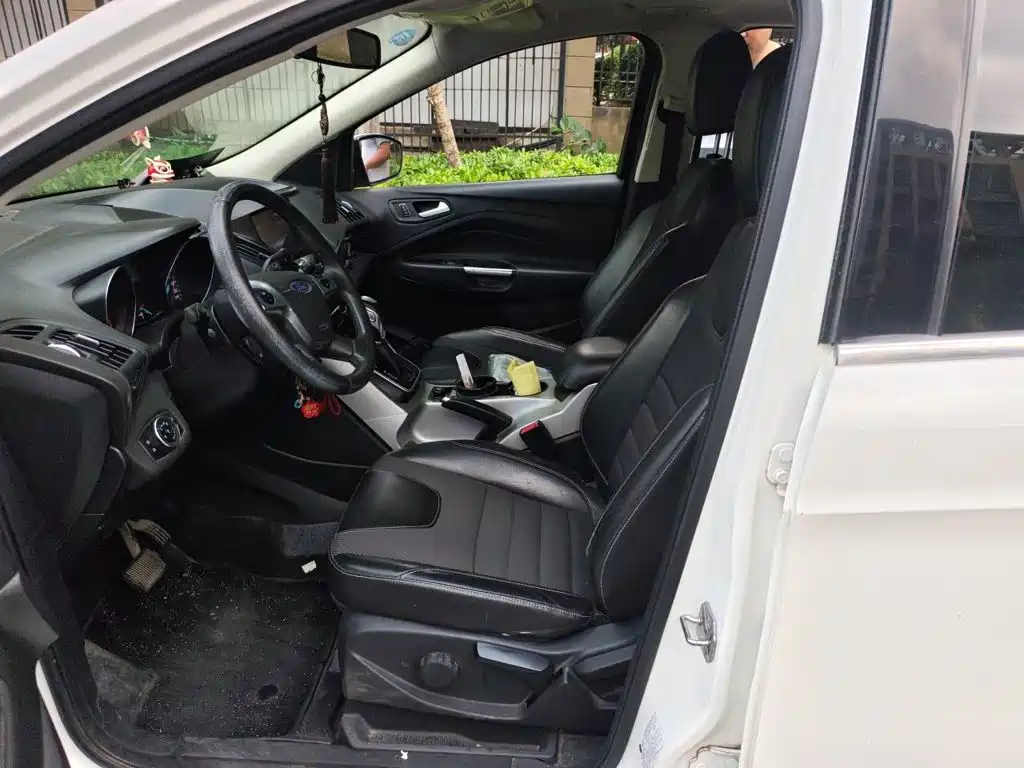 Ford Kuga — миниатюра 11