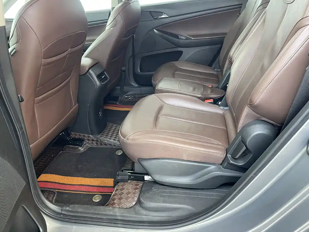 Buick GL6 2019 18T 6 мест Luxury VI