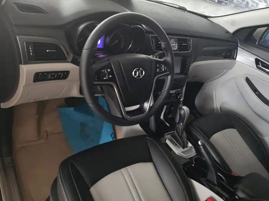 BAIC Senova X55 — миниатюра 12