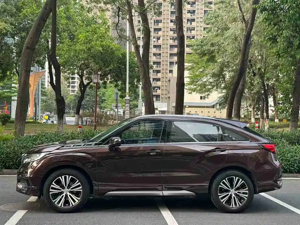 HONDA CROWN ROAD