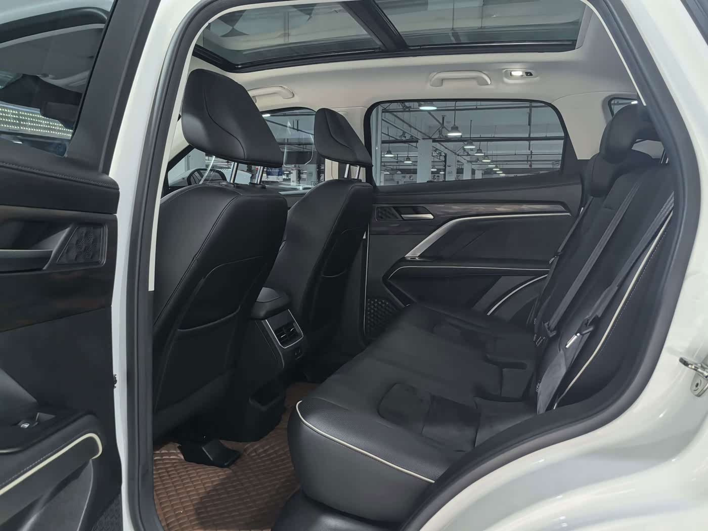 Haval Haval H6 1.5 л 2021 г. Белый, пробег 42800 км