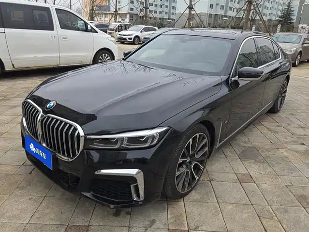 BMW 7 SERIES