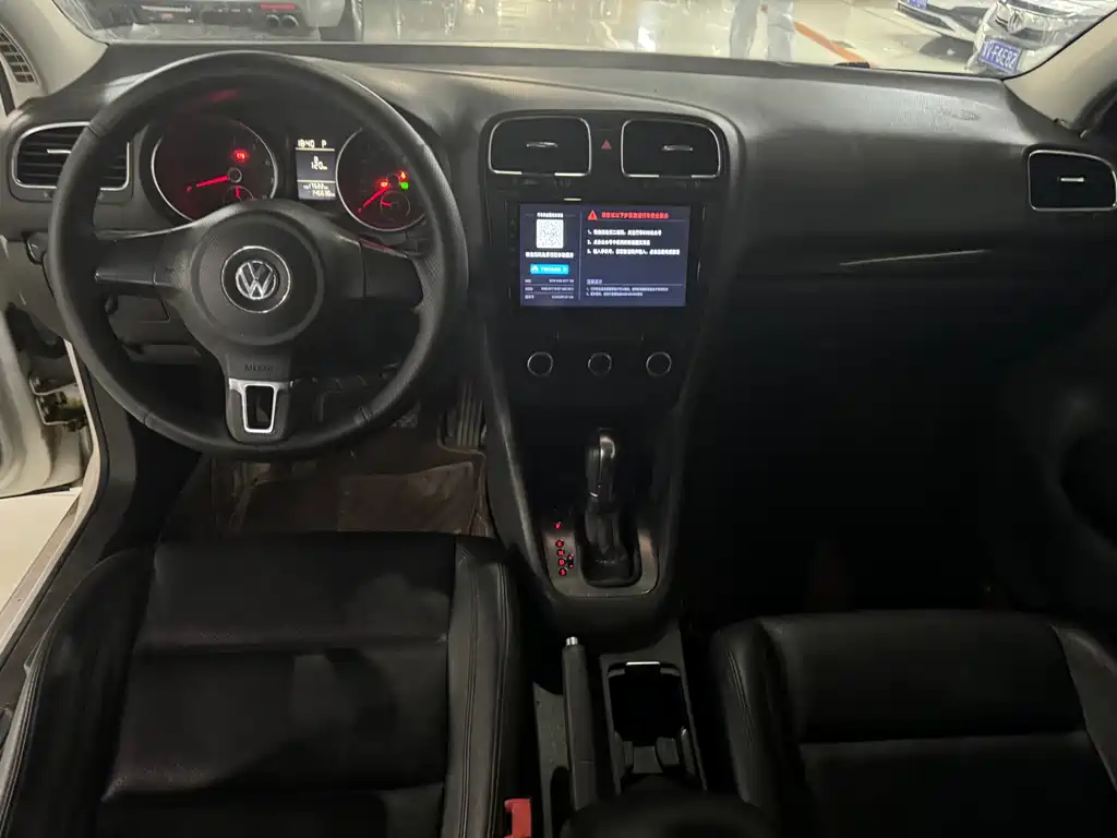 Volkswagen Golf — миниатюра 6