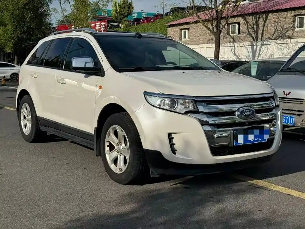 Ford Edge (Import) — миниатюра 3