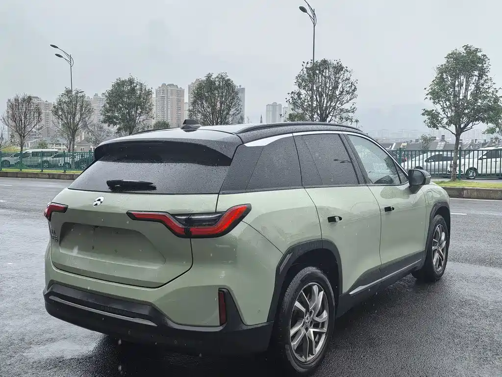 NIO ES6 — миниатюра 13