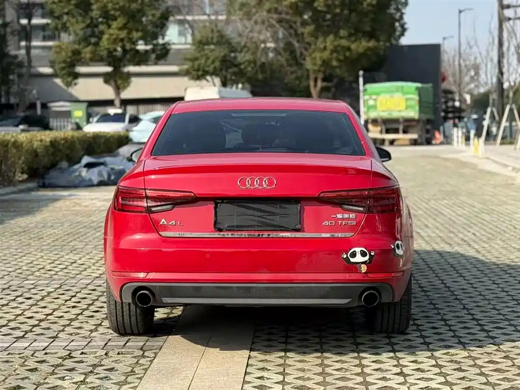 AUDI A4L