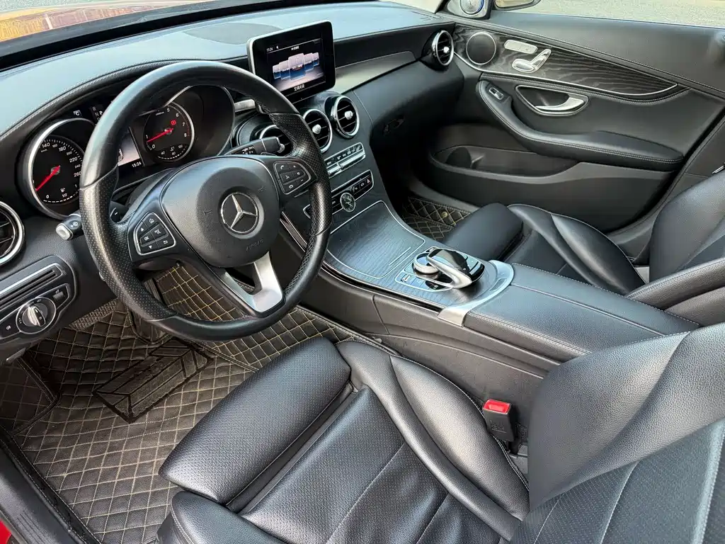 MERCEDES-BENZ C CLASS