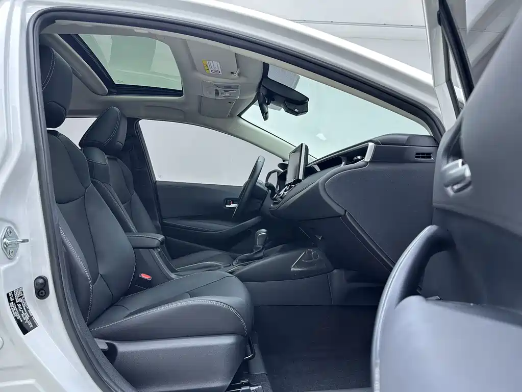 Toyota Corolla — миниатюра 8