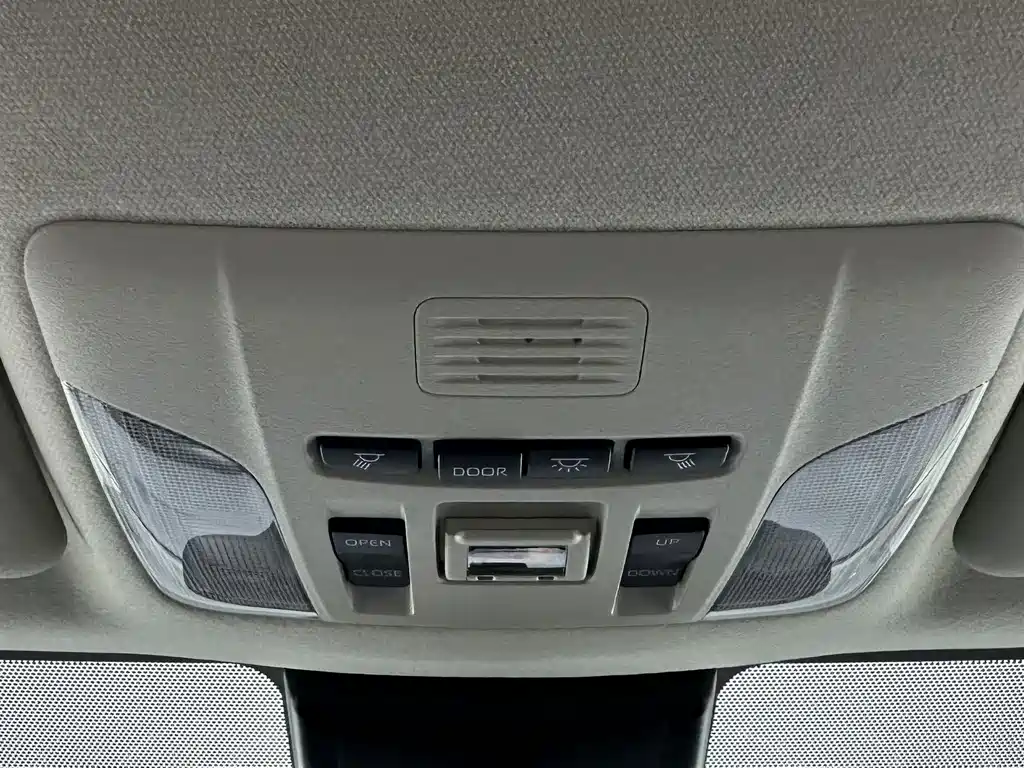 Toyota Corolla — миниатюра 17
