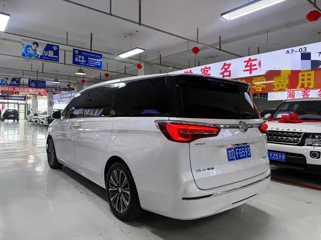 Buick GL8 2022 ES 653T Luxury