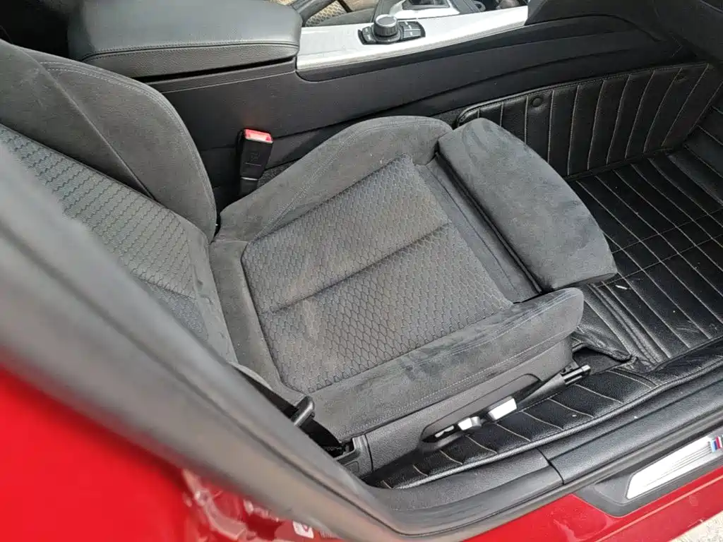 BMW 3 Series — миниатюра 25