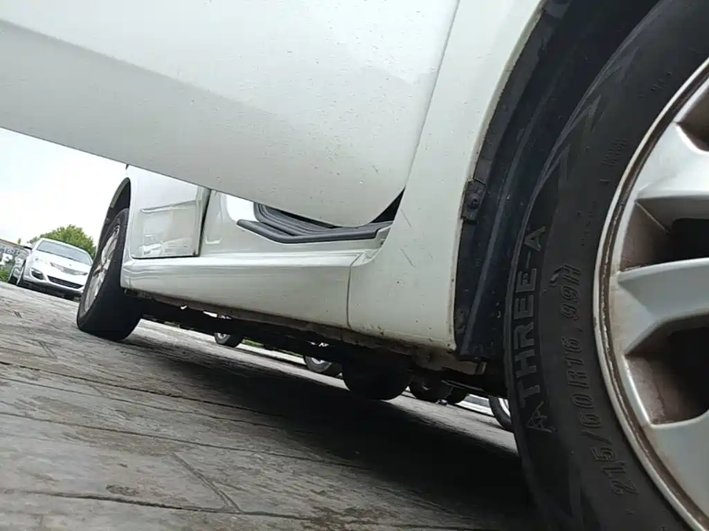 Luxgen Big 7 MPV — миниатюра 21