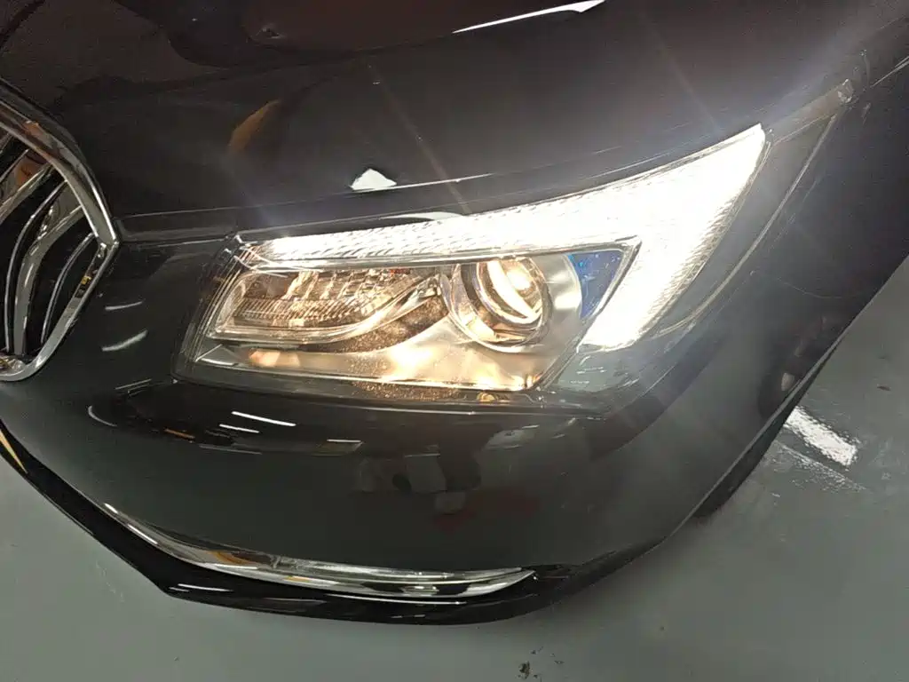 Buick LaCrosse — миниатюра 24