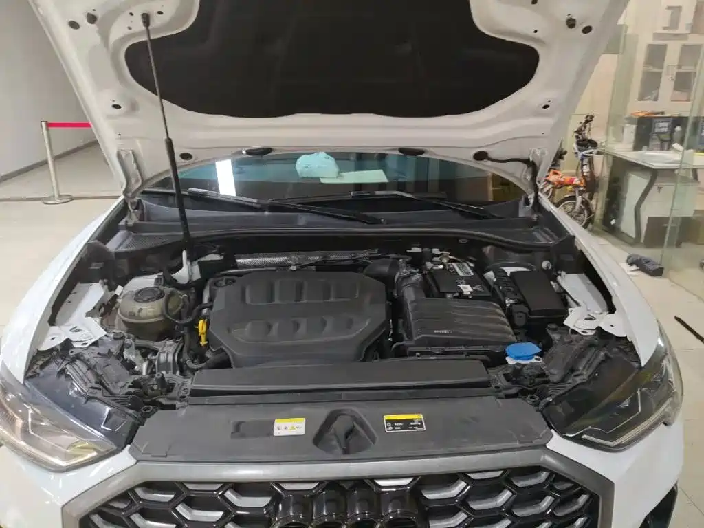 Audi Q3 Sportback — миниатюра 8