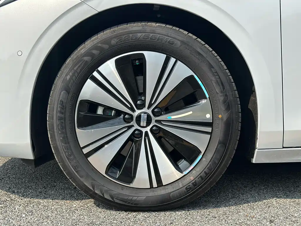 GEELY GALAXY GALAXY A7