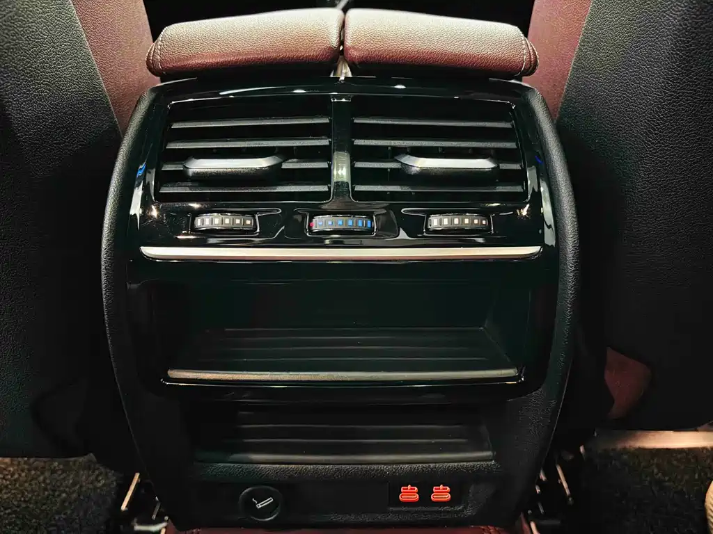BMW 5 Series — миниатюра 25