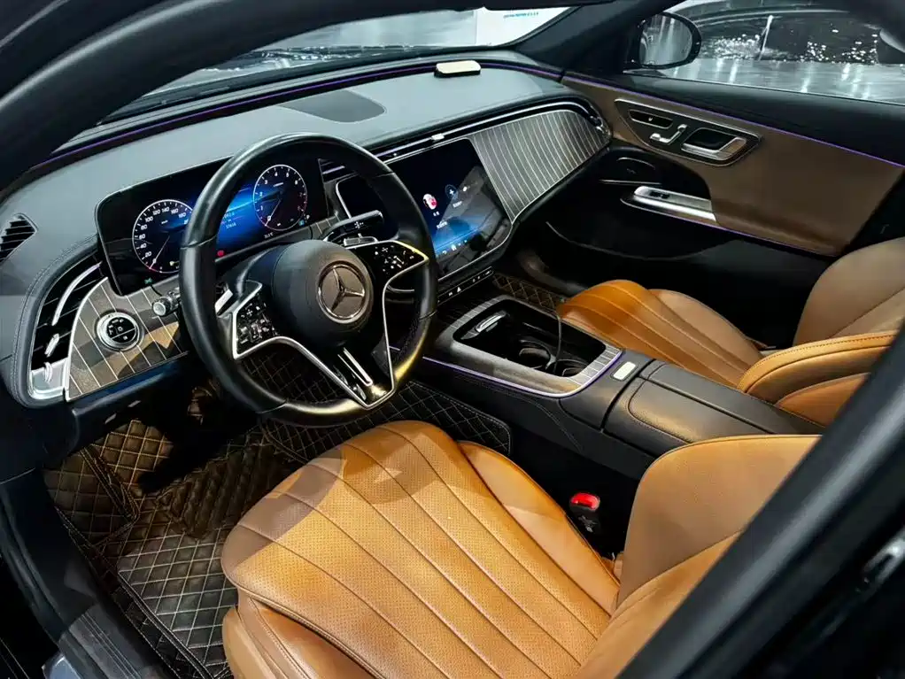 Mercedes-Benz E-Class E 2024 E 300 L Fashion