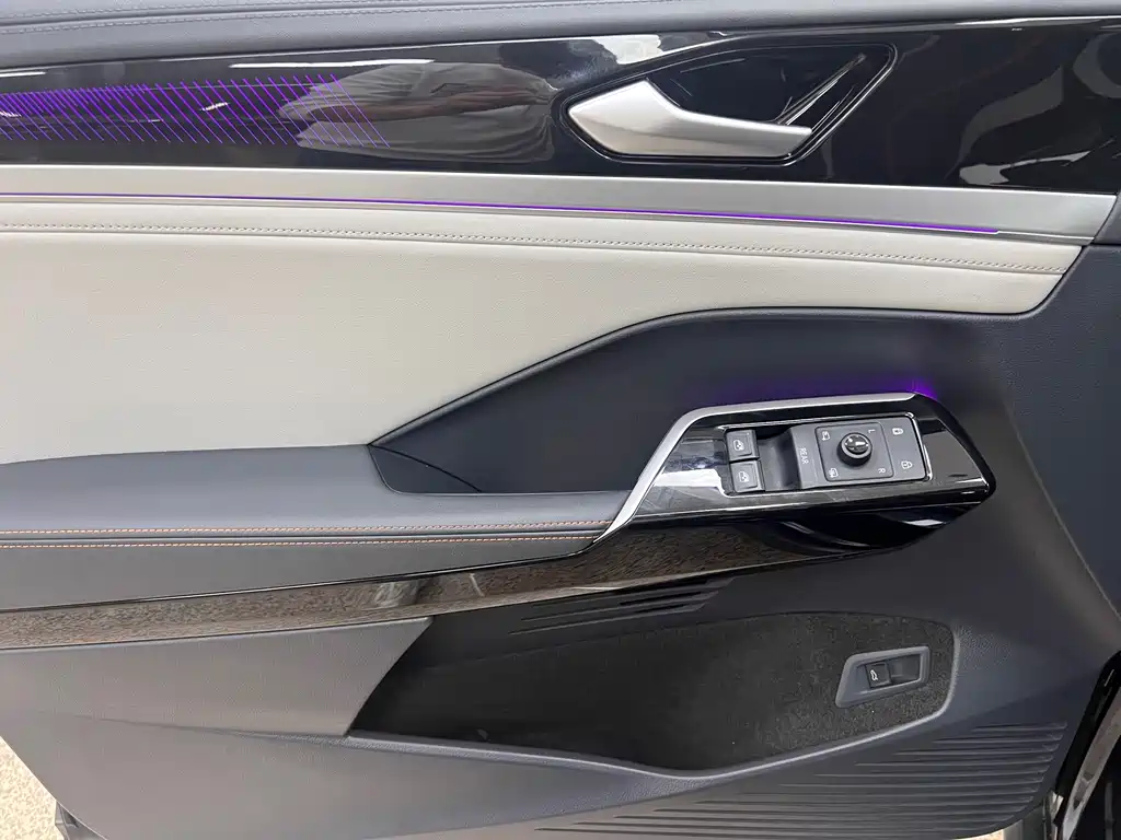 Volkswagen ID.6 Crozz — миниатюра 12