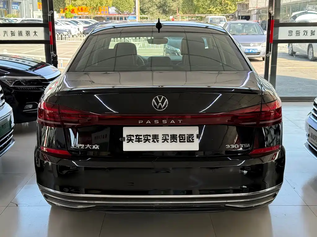 Volkswagen Passat — миниатюра 12