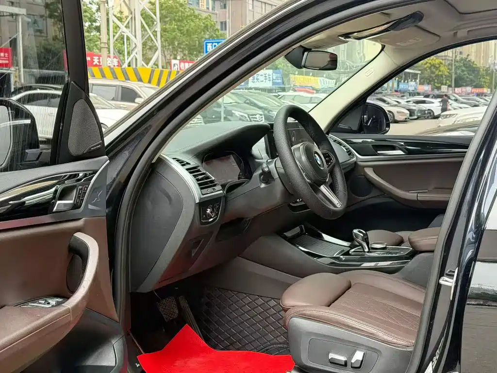 BMW X3 — миниатюра 4