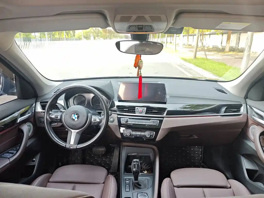 BMW X1 — миниатюра 11