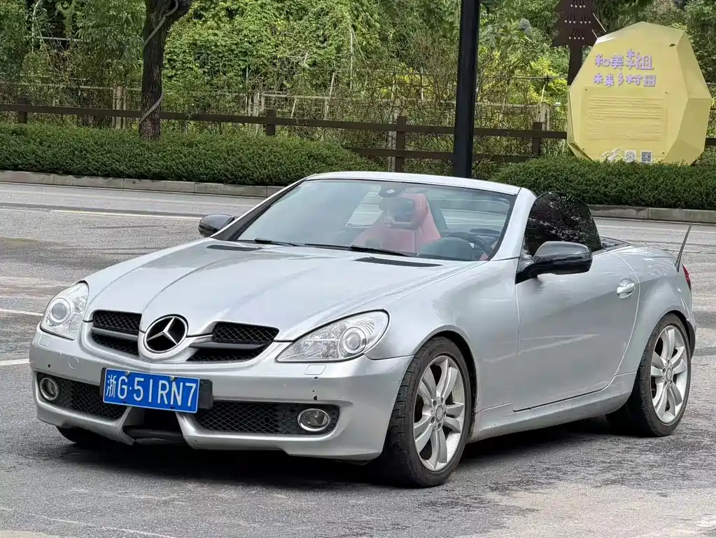 Mercedes-Benz SLK-Class
