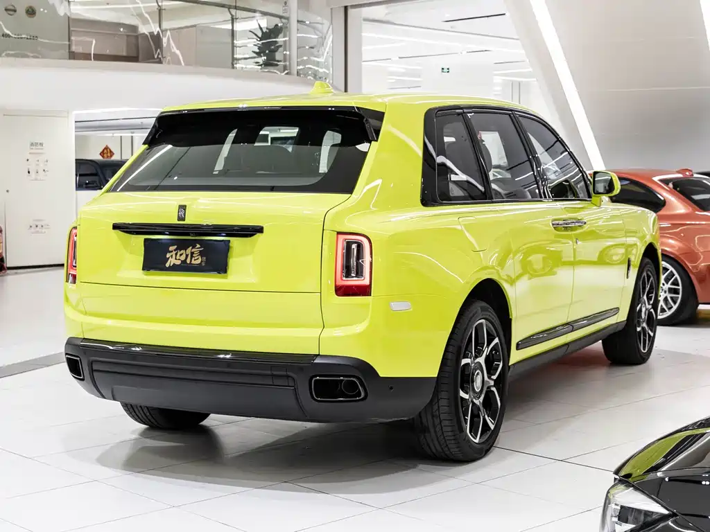 ROLLS-ROYCE CULLINAN