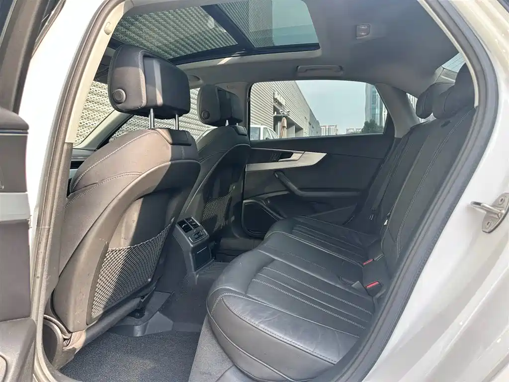 Audi A4L — миниатюра 14