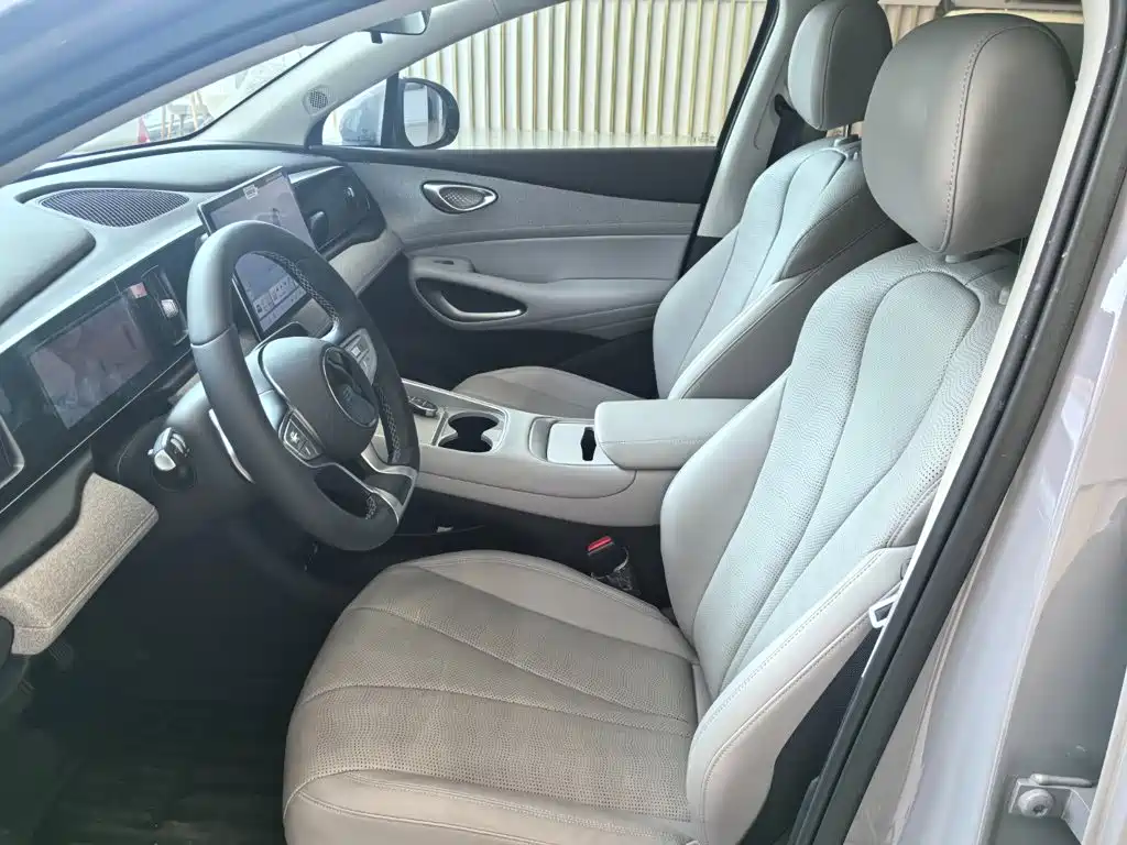 BYD Sealion 05 EV — миниатюра 10