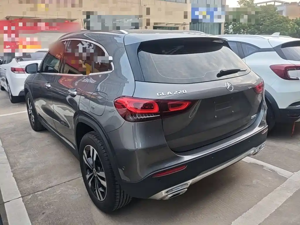 Mercedes-Benz GLA — миниатюра 5