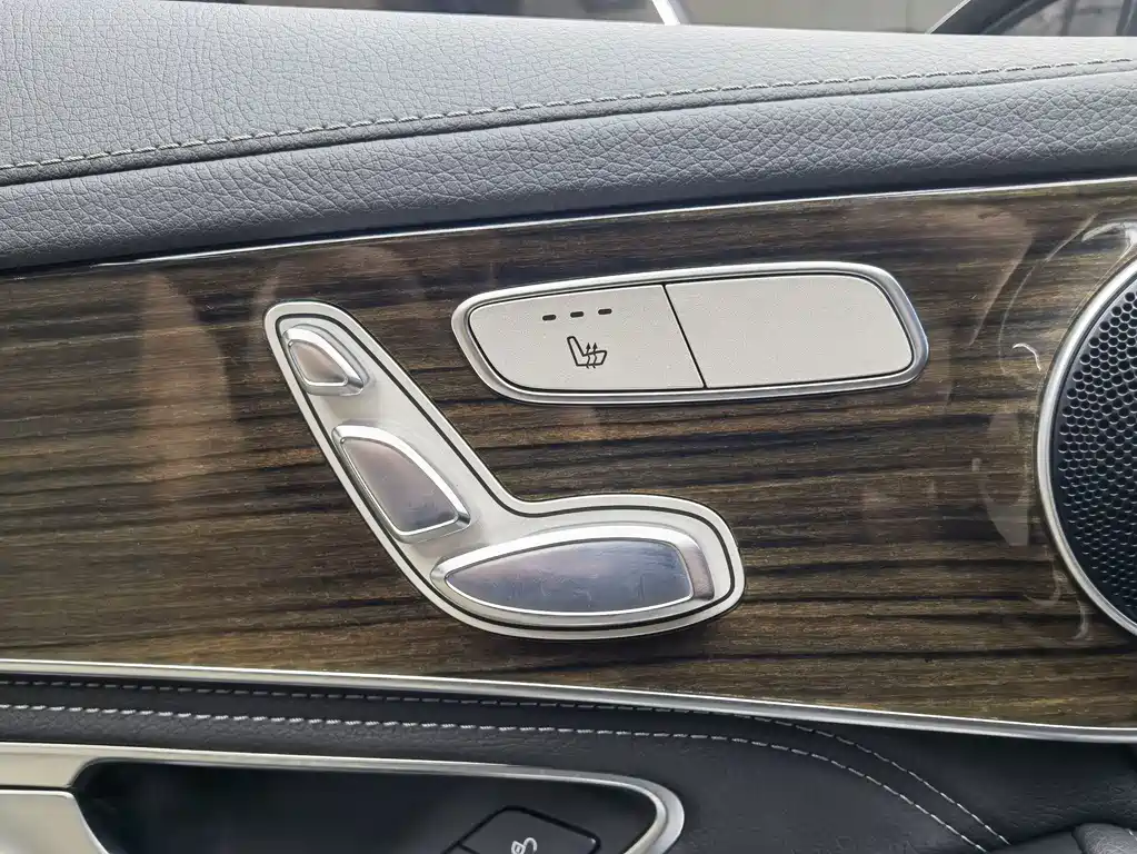 Mercedes-Benz GLC — миниатюра 14