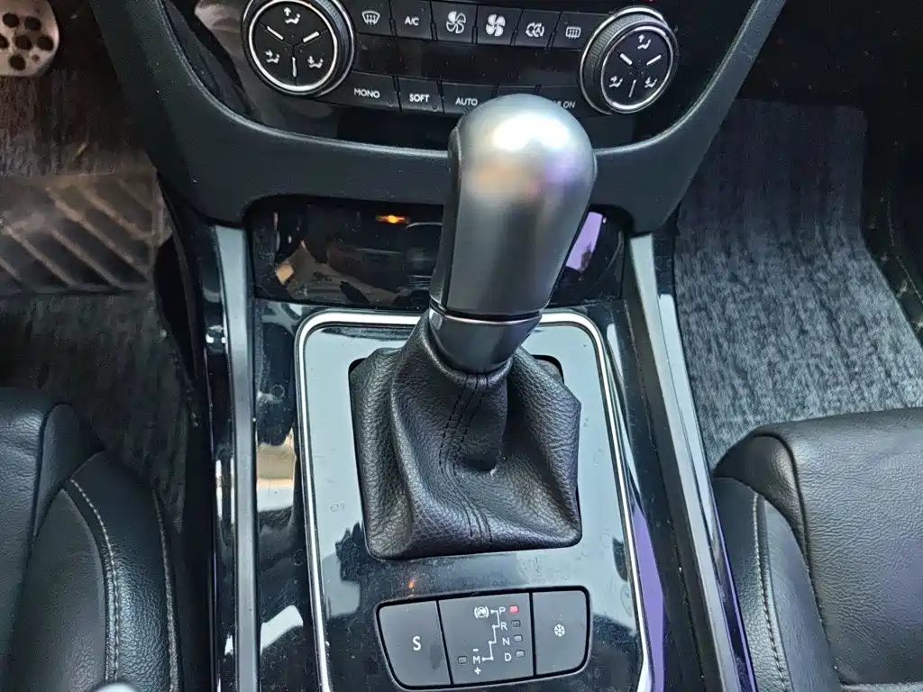 Peugeot 508 — миниатюра 10