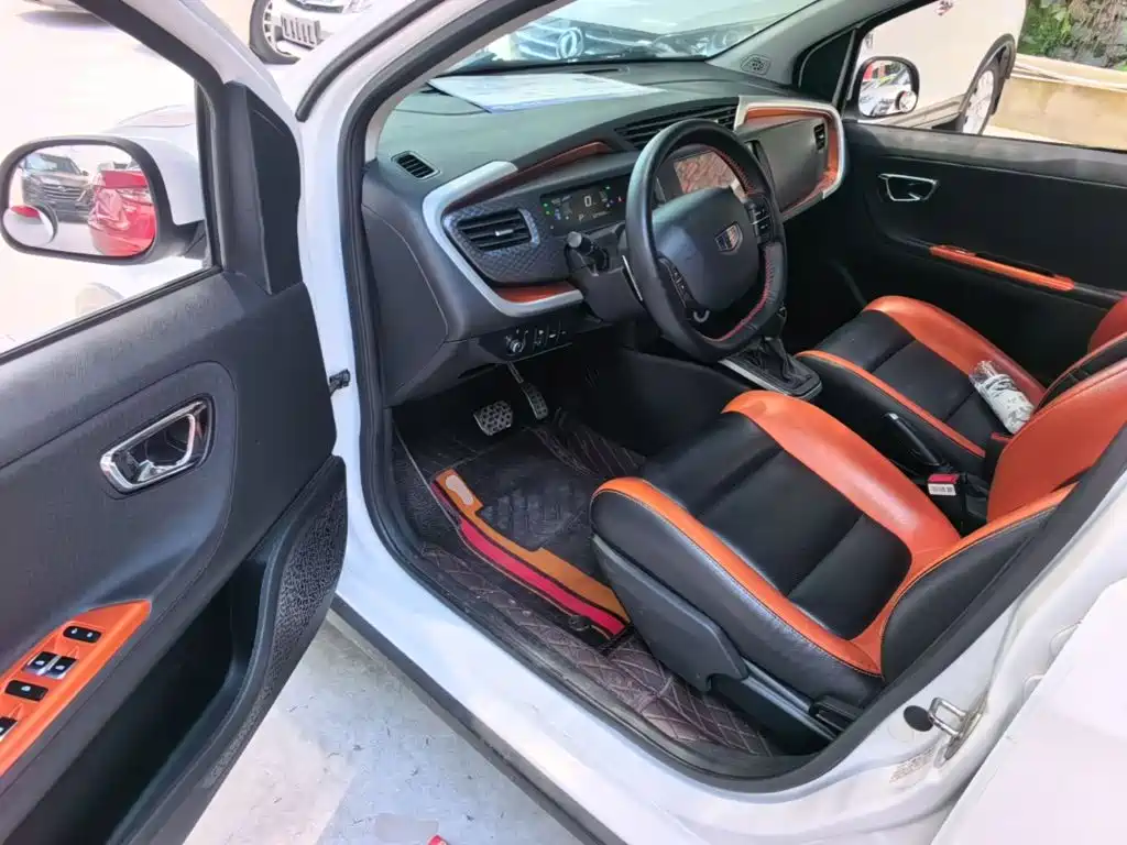 Geely Vision X1 — миниатюра 16